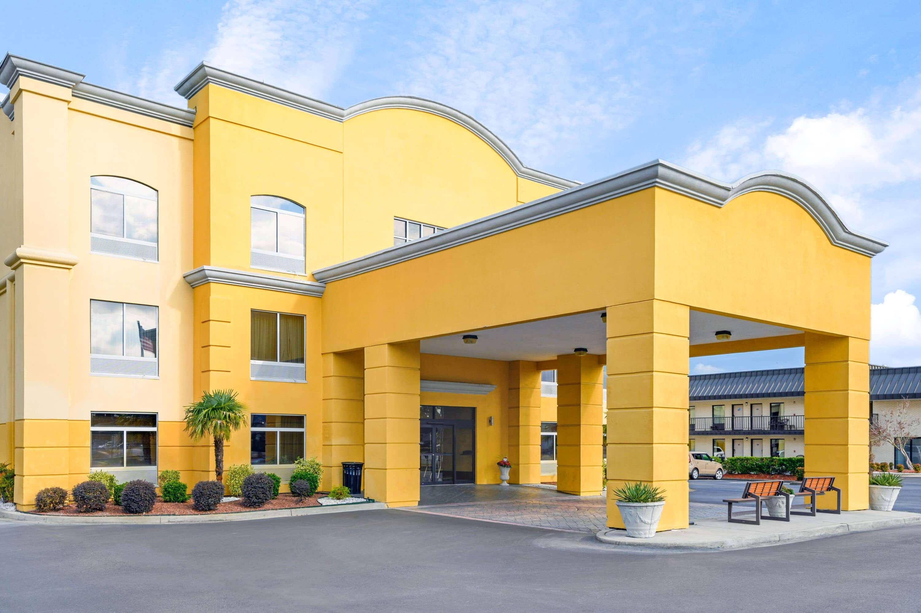 La Quinta By Wyndham Флорънс Екстериор снимка