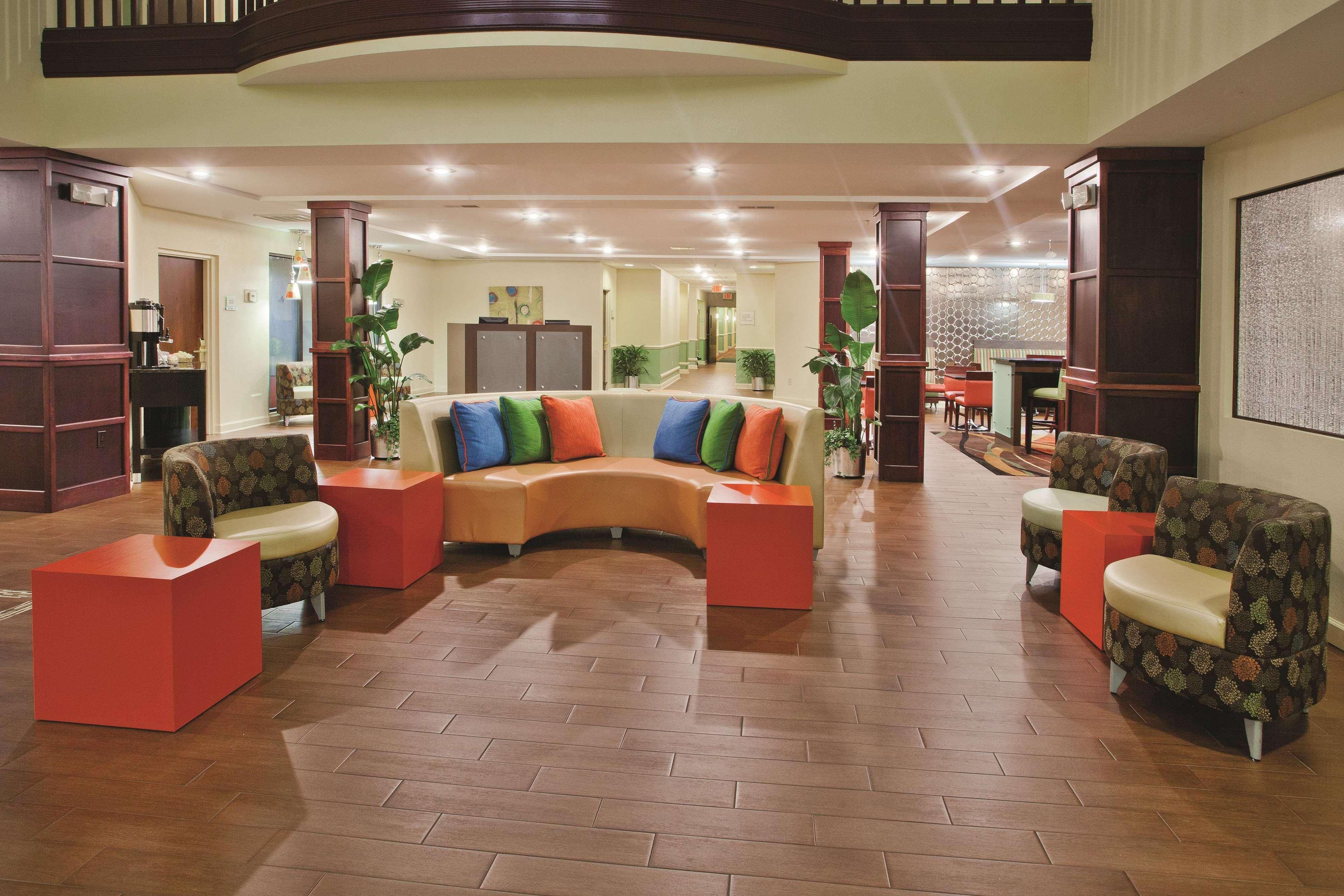 La Quinta By Wyndham Флорънс Екстериор снимка